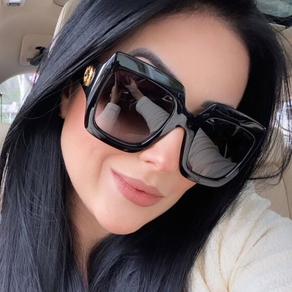 Gucci Accessories - NWT Gucci Square GG0053SN 001 Black/Gold Sunglasses